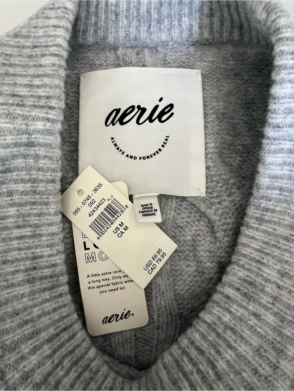 Aerie Light Gray Cable Knit Faux Pearl Beaded Crew Neck Sweater Soft Cozy - Picture 9 of 9